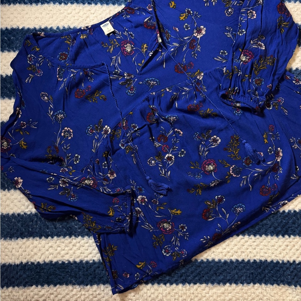 Old Navy Royal Blue Floral V-Neck Peasant Blouse